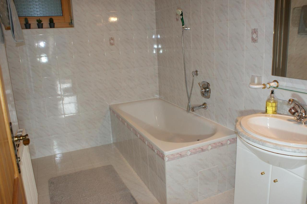 Haus Am Stein Appartement Finkenberg Buitenkant foto